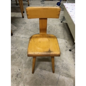 Vintage schoolstoeltjes nr 39